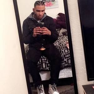 Meet your Posher, Eric